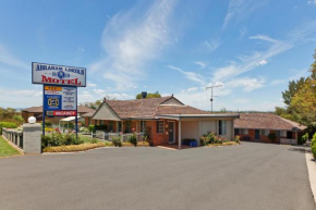 Abraham Lincoln Motel, Tamworth